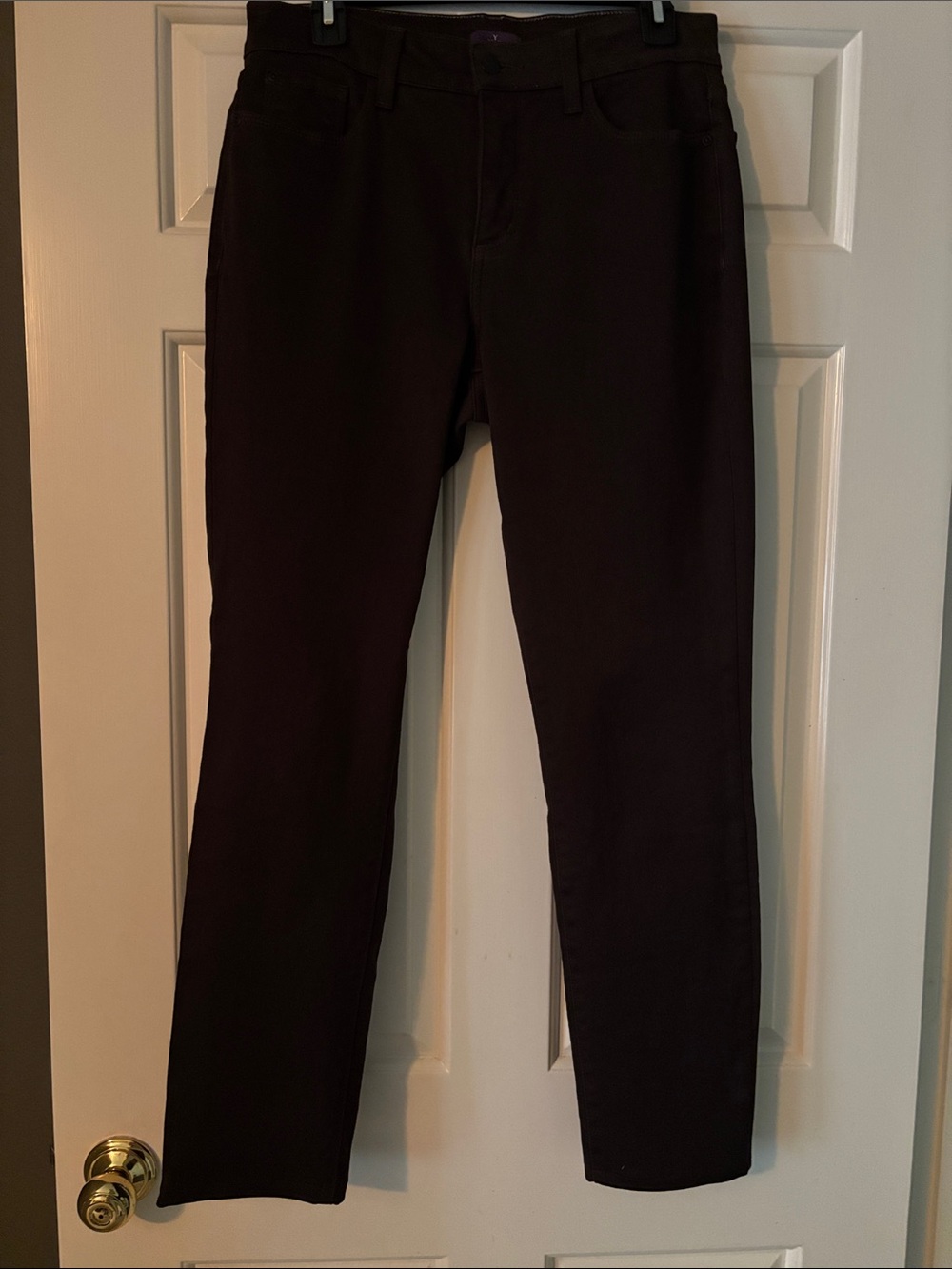 NYDJ Straight Leg Jeans in Chocolate Brown